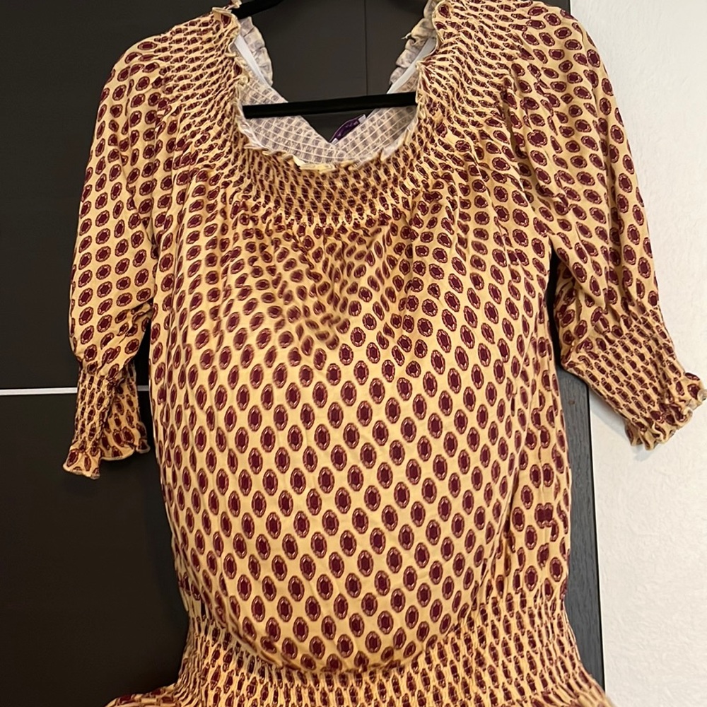 Off the shoulder top. Multicolored